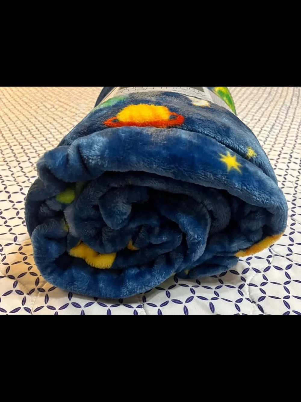 NEW The Big One Oversized Blue Space Plush Throw Planets Galaxy Stars Ultra Cozy